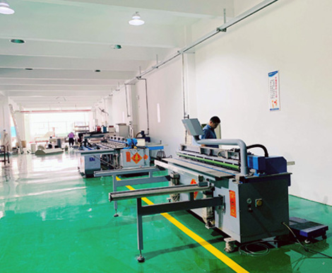 電鍍設(shè)備車間 電鍍設(shè)備車間